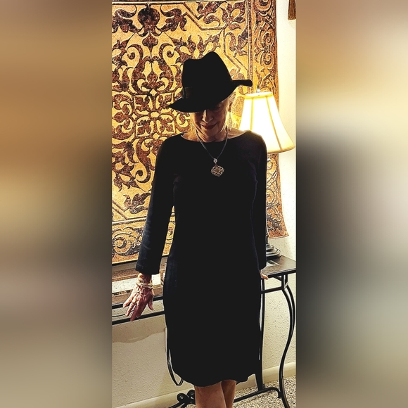 Meet your Posher, Meri - Picture 2 of 9